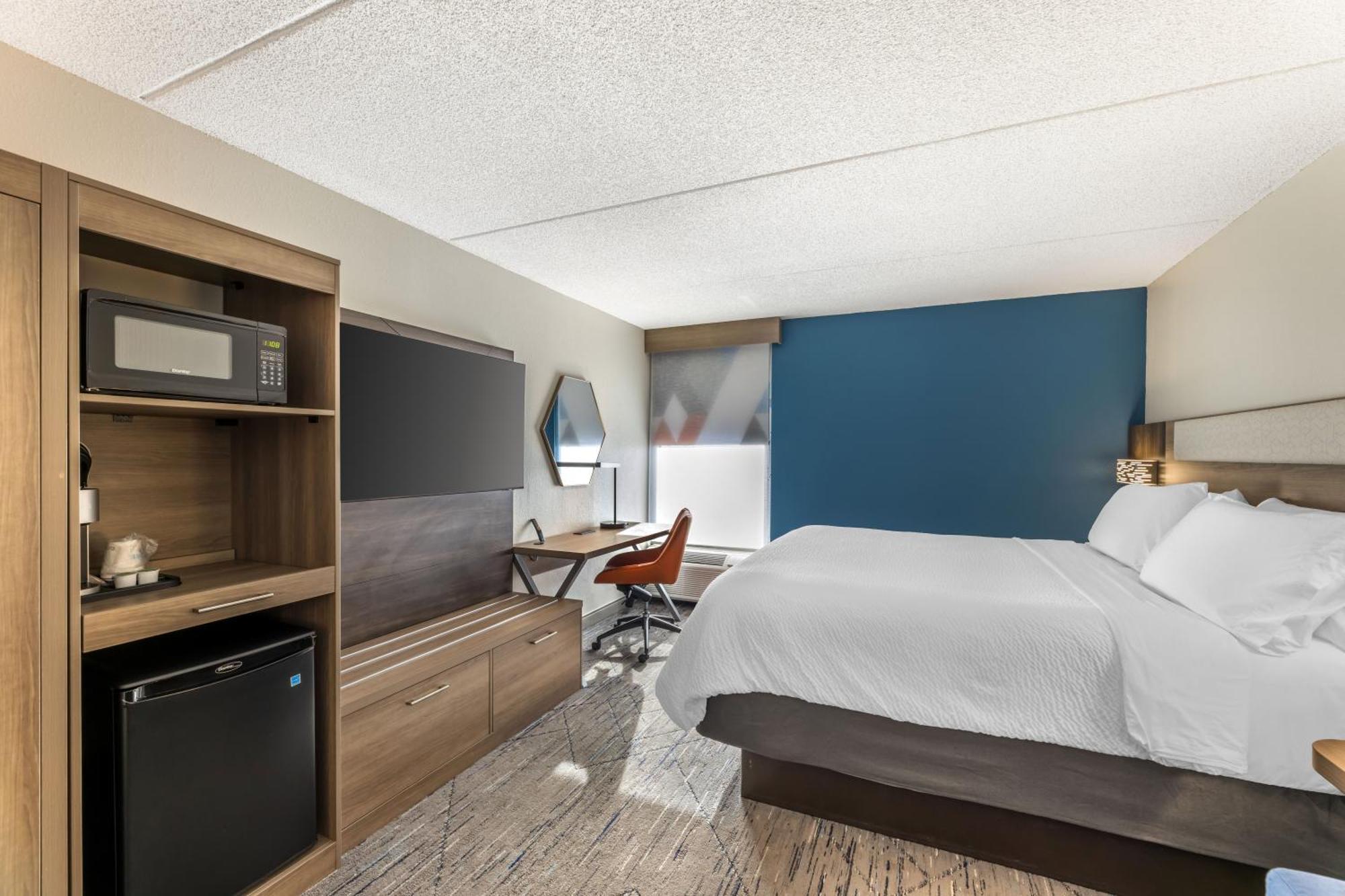 Holiday Inn Express Crestwood By Ihg Kültér fotó