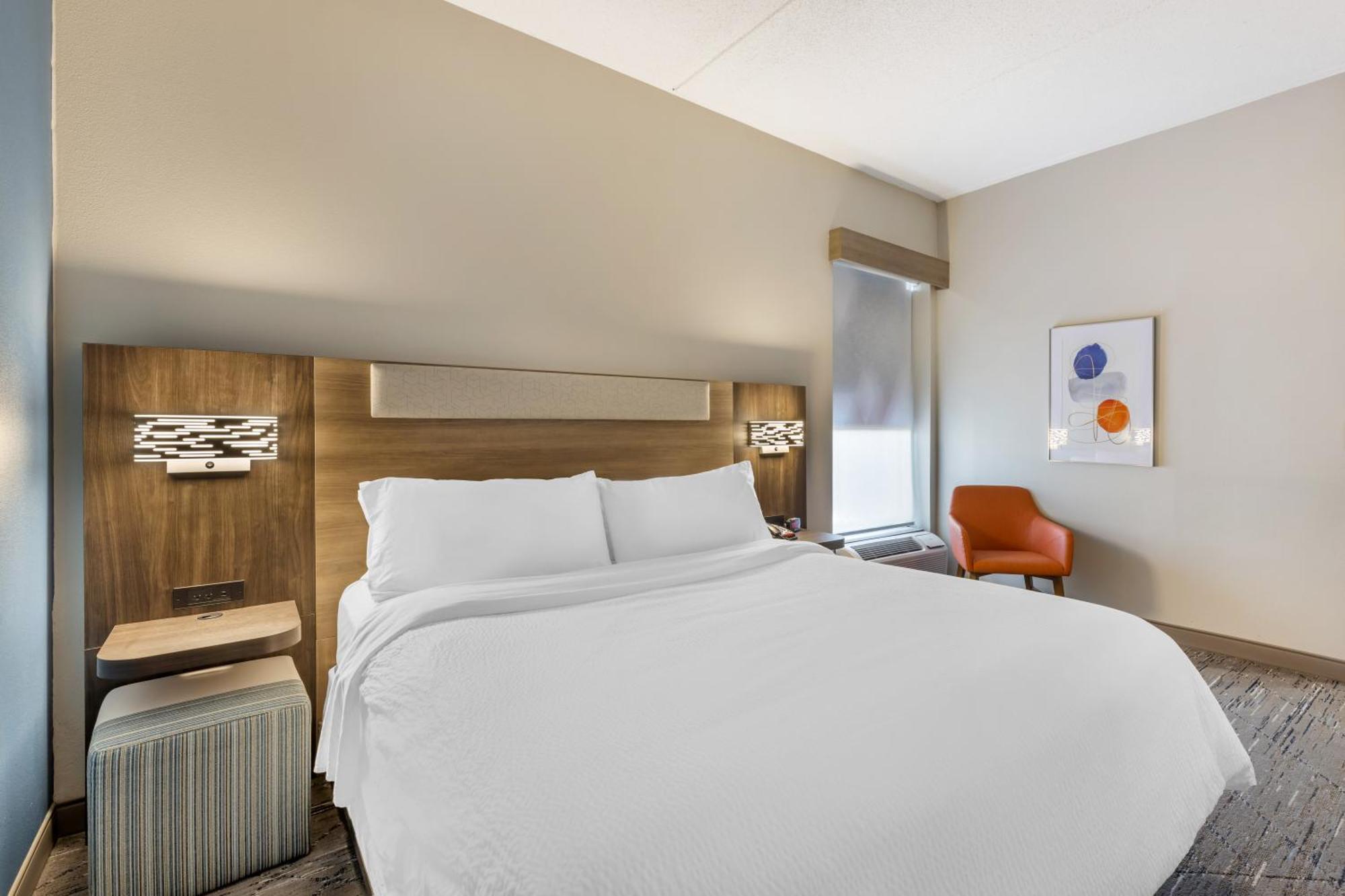 Holiday Inn Express Crestwood By Ihg Kültér fotó